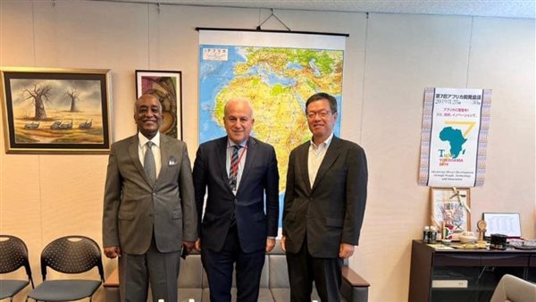  تعاون بين مركز القاهرة