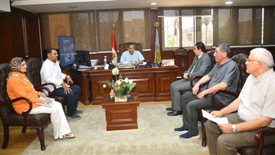 محافظ الغربية يبحث الاستفادة من الأراضي غير المستغلة لإنشاء مشروعات جديدة