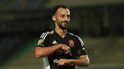 ميدو: طبيب الأهلي النفسي أوصى برحيل أحمد عبد القادر