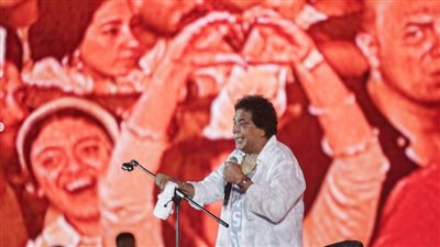 محمد منير يشكر المتحدة بعد حفله بالعلمين: أفضل لقاء جمعني بالجمهور.. ومصر عاصمة الثقافة والفن