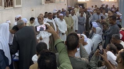 عفوت لوجه الله.. إنهاء خصومة ثأرية بين عائلتين في العوامية بالأقصر 