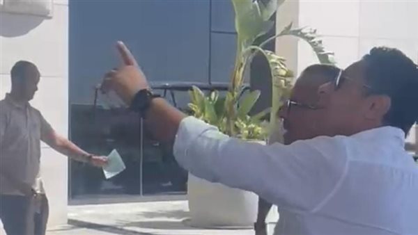 المحامي الدولي خالد