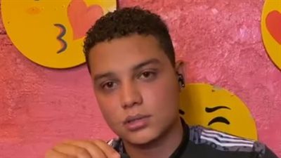 مترددتش لحظة ورفضت المكافأة.. شهامة شاب أنقذ صغيرة من الغرق في النيل بالأقصر | بث مباشر