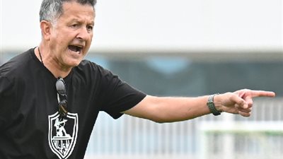 اوسوريو يتمسك بثنائي وسط الزمالك