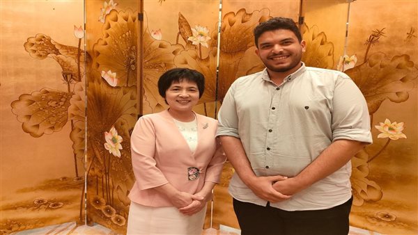 محرر القاهرة 24 والمسئولة