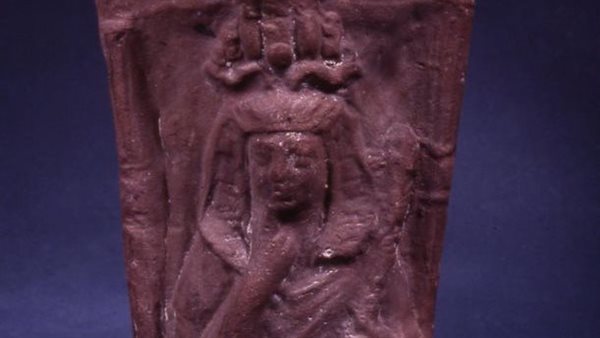 مصباح من التراكوتا 