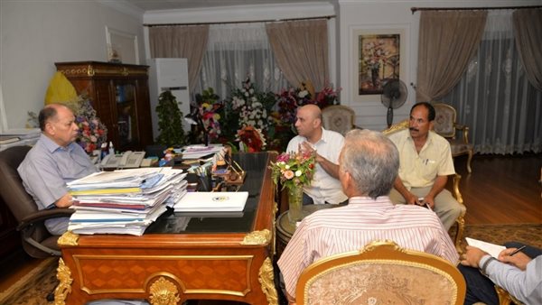 محافظ أسيوط