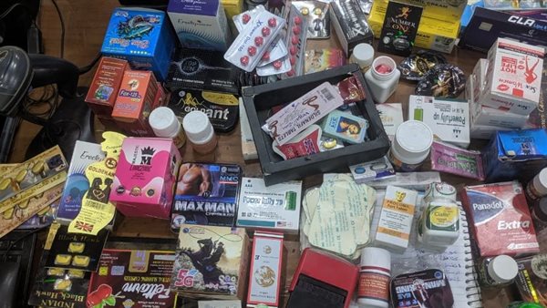 أدوية مهربة مجهولة