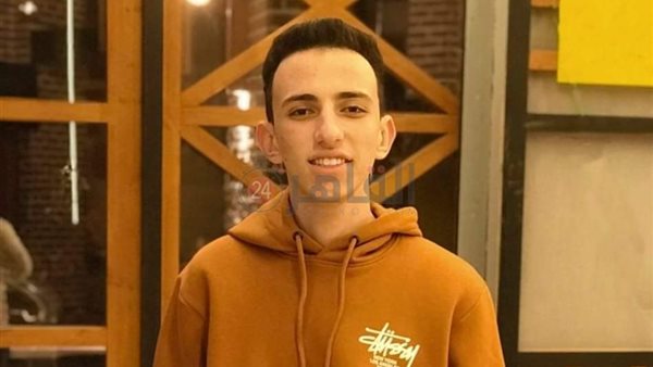 الطالب أسامة أيمن