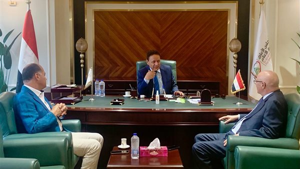 كرم جبر يستقبل الأمين