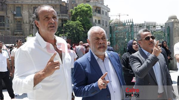 الفنان اشرف زكي والفنان