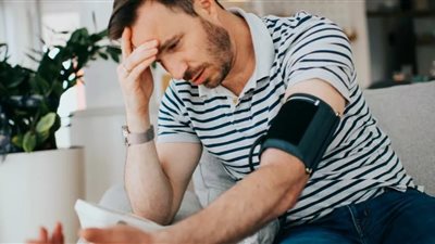 أسباب ارتفاع ضغط الدم لدى الشباب.. تعرف عليها