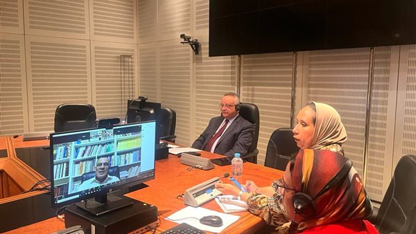 جانب من اللقاء