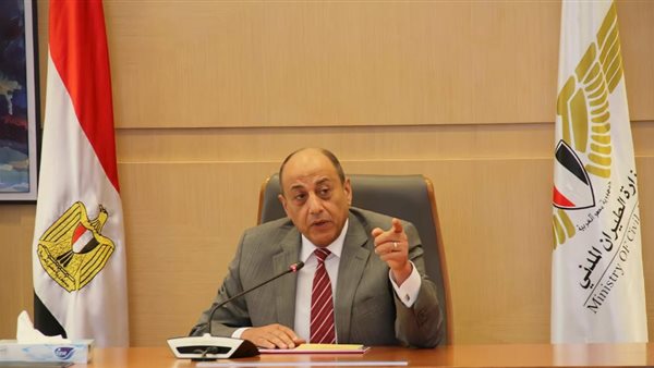 وزير الطيران المدني