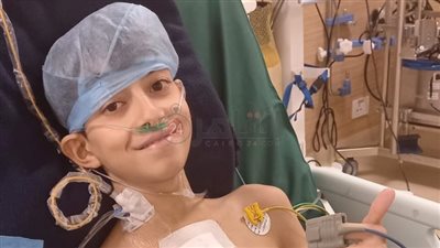 والدة آدم عادل تستغيث لإجراء عملية زراعة قلب نجلها: محتاجين 400 ألف وجمعنا 70 بس