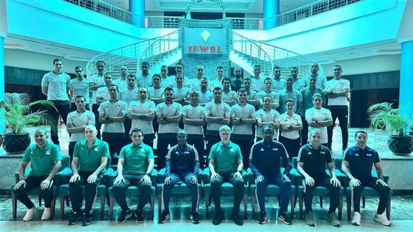 كورس فيفا للحكام