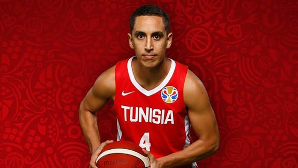 التونسي عمر عبادة