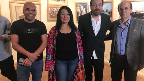 افتتاح المعرض