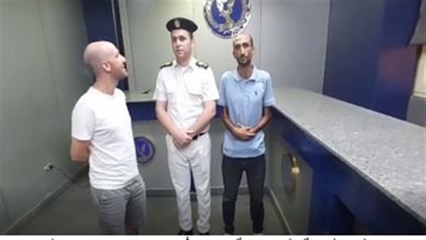 الداخلية تعيد أجنبيا