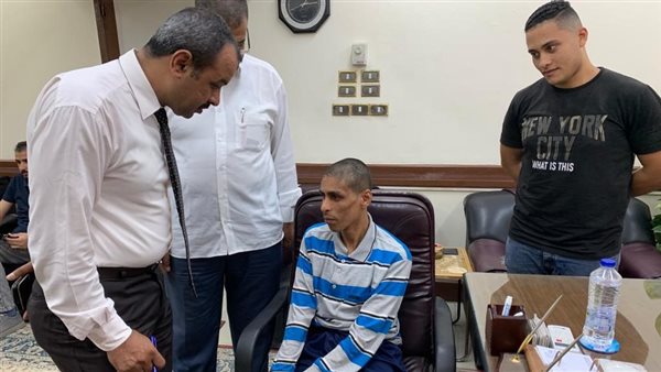 شباب من ذوي الهمم