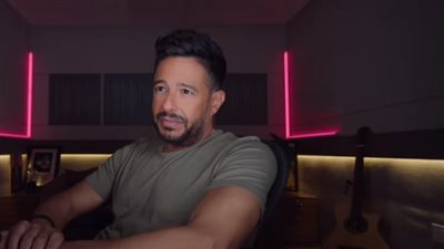 تصل لـ 7 آلاف جنيه.. أسعار تذاكر حفل حماقي في الأردن 