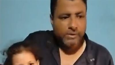 والد الطفلة سجدة يستغيث لعلاج ابنته المصابة بالضمور في المنوفية: خايف من مصير أخواتها| بث مباشر