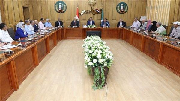 اجتماع محافظ المنوفية