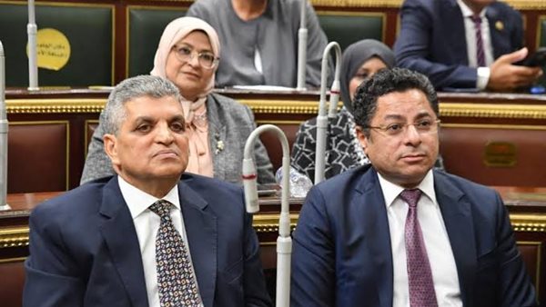 خالد أبو بكر رفقة