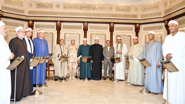 وزير الأوقاف داخل