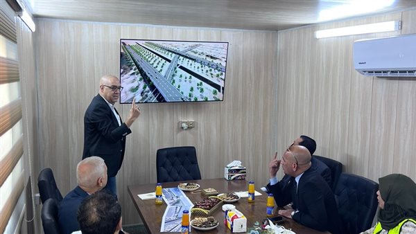 وزير الإسكان 