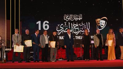 محمد رياض: الجمهور كلمة سر نجاح الدورة الـ16 لمهرجان المسرح المصري