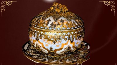 متحف المجوهرات الملكية بالإسكندرية يعرض سلطانية من الكريستال الأبيض