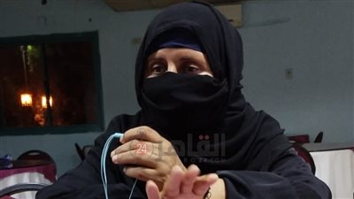 خطأ طبي فادح يعرض طفلة للموت في قنا.. ووالدتها: خضعت لعملية لوز فدخلت في غيبوبة منذ شهر