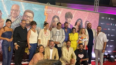 محمد ممدوح وأمينة خليل وأنوشكا في العرض الخاص لفيلم وش في وش | صور