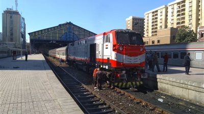 إيقاف تشغيل خط قطار أبو قير و70 خط ترام و400 أتوبيس نقل عام بالإسكندرية