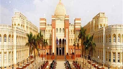 الجامعة البريطانية تعلن وفاة صيدلي نتيجة إصابته بفيروس كورونا (صورة)