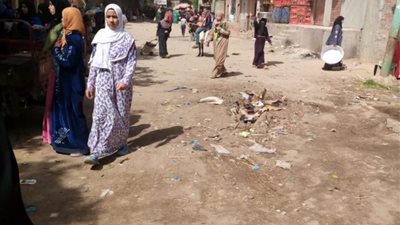 فض سوق الأربعاء في بهرمس بمدينة القناطر للحد من انتشار فيروس كورونا (صورة)