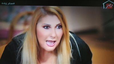 أحمد السقا يضرب نادية الجندي ونبيلة عبيد تنصب عليها فى الحلقة 2 من مسلسل سكر زيادة