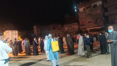 بعد ارتفاع إصابات كورونا.. عزل 350 شخصاً و63 منزلاً وإغلاق شارعين في قرية العامرية بالمحلة