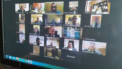 وزير الري يتابع الموقف المائي والاستعداد لموسم الاحتياجات القادم عبر خاصية الفيديو كونفرانس