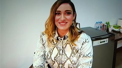 تعرف على مواصفات فتى أحلام أمينة خليل في برنامج رامز مجنون رسمي (صور)