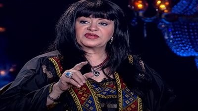 فريدة سيف النصر: “أنا مش بتاعت دعارة.. ومش ذنبي إني مثيرة”