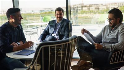 فيلم “حاسب تحلم” يجمع هشام ماجد وشقيقه محمود لأول مرة (صور)