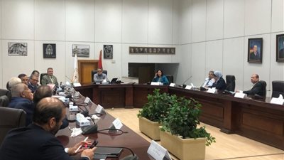 وزير السياحة: إلغاء تراخيص فندقين بالغردقة وشرم الشيخ لعدم صرف مستحقات العاملين وتسريح بعضهم