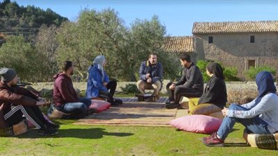 عمرو خالد في برنامجه “كأنك تراه”: واجه كل ما أغلق عليك في حياتك باسم الله الفتاح