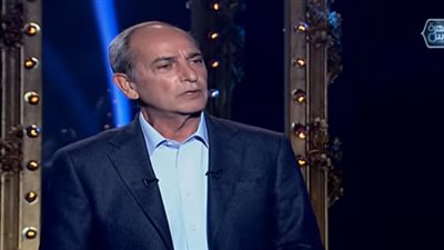 هشام سليم: “ولادي مكانوش بيحبوني وكنت دقة قديمة بالنسبة لهم” (فيديو)