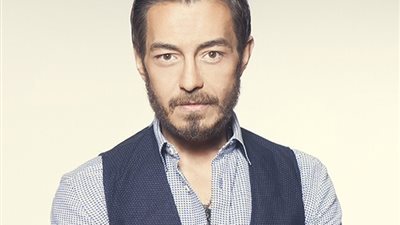 أحمد زاهر لـ”القاهرة 24″: “كيمياء خاصة بينى وبين محمد رمضان.. وشخصيتى في البرنس موجودة بالواقع”