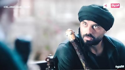 مسلسل الفتوة حلقة 11.. أحمد صلاح حسني يواجه ابيه بظلمه لأبناء الجمالية (صور)