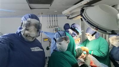 “مكة” ثاني مولودة لسيدة مصابة بكورونا في مستشفى عزل كفر الزيات (صور)