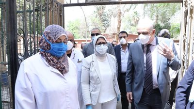 خطة المرحلة الرابعة.. ننشر بالأسماء مراحل تحويل “الحميات والصدر” لمستشفيات عزل مصابي كورونا